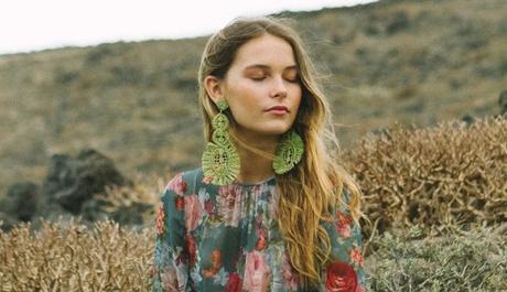 Livianos y Coloridos Pendientes de Rafia para el Verano