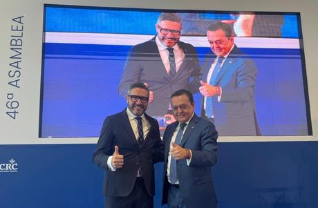 El buen patrón  y el sexto elemento