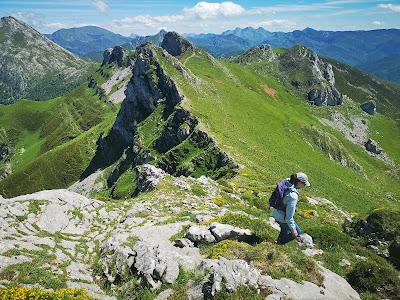 La Llambria y Becerrera de San Pedro desde Taranes