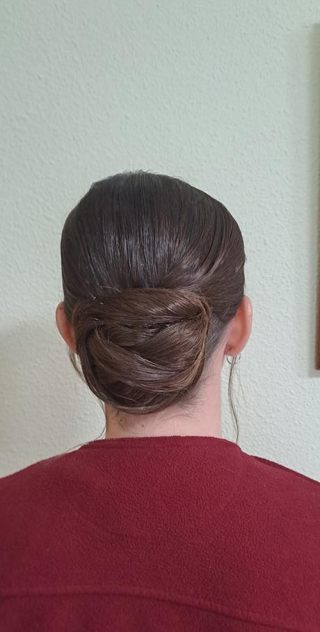 RECOGIDO BAJO. ANABEL RECOGIDO BAJO. ANABEL