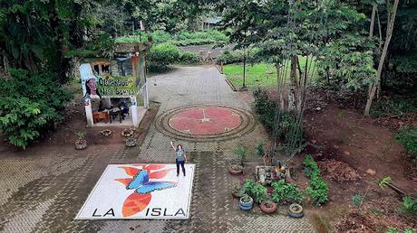 ECUADOR : UNA INCURSIÓN EN LA AMAZONIA DESDE TENA ECUADOR : UNA INCURSIÓN EN LA AMAZONIA DESDE TENA