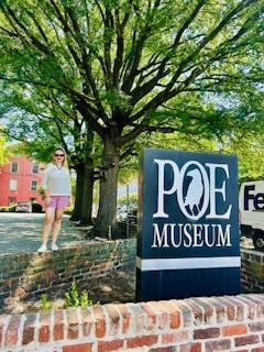De luces y sombras. Los colores en la literatura y en la obra de Edgar Allan Poe: ponencia de Nery Santos Gomez en el Gran Casino de Madrid en marzo del 2022, con fotos del museo de Richmond, Virginia 2024