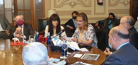 De luces y sombras. Los colores en la literatura y en la obra de Edgar Allan Poe: ponencia de Nery Santos Gomez en el Gran Casino de Madrid en marzo del 2022, con fotos del museo de Richmond, Virginia 2024