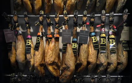 jamones OK2 1 uai 2880x1825 1 scaled