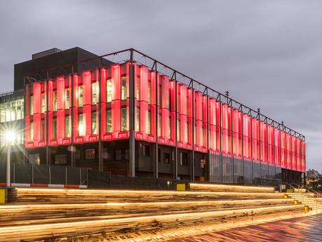 Edificio Muelle 17 South Street Seaport, Nueva York / SHoP Architects