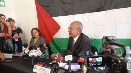 Nota periodística: Embajador palestino en México denuncia masacres y limpieza étnica en conferencia en San Luis Potosí Nota periodística: Embajador palestino en México denuncia masacres y limpieza étnica en conferencia en San Luis Potosí