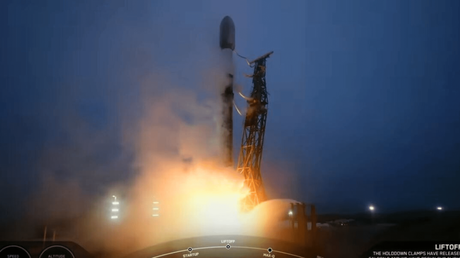 SpaceX lanza un cohete Falcon 9 desde el sur de California