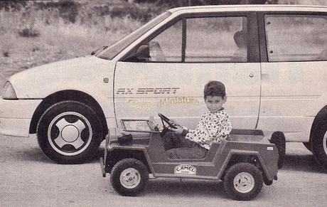 Jeep a escala a motor de la empresa Comercial Le Mans