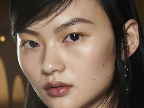 Cómo las Coreanas Logran la Piel de Cristal Cómo las Coreanas Logran la Piel de Cristal