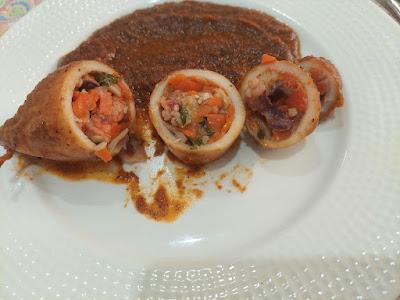 CALAMARES RELLENOS CON... GAMBAS