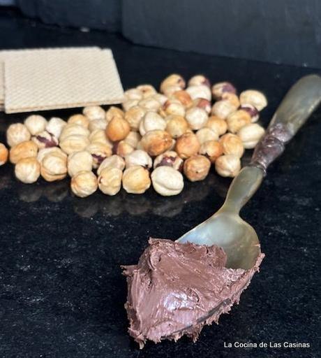 Bombón de Mousse de Nutella y Praliné de Avellana