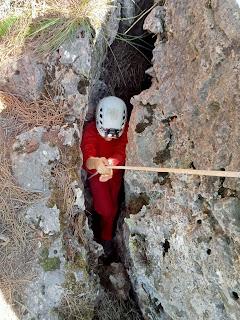 Nuevas cavidades exploradas en la Sierra de Segura Nuevas cavidades exploradas en la Sierra de Segura