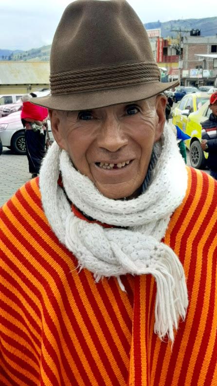 ECUADOR : EL MERCADO DE ANIMALES DE GUAMOTE ECUADOR : EL MERCADO DE ANIMALES DE GUAMOTE