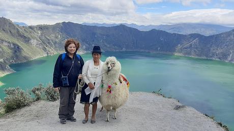 ECUADOR : LA LAGUNA DE QUILOTOA Y LA FIESTA DE LA MAMA NEGRA ECUADOR : LA LAGUNA DE QUILOTOA Y LA FIESTA DE LA MAMA NEGRA