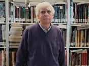 Homenaje Manuel: Bibliotecario amante cómics