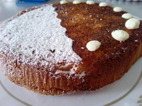 BIZCOCHO DE ALMENDRAS CON CHOCOLATE BLANCO Y SIN GLUTEN