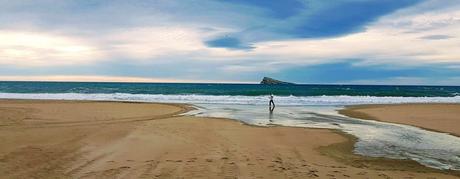 Isla De Benidorm Desde La Costa