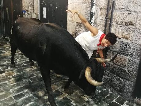 TARDE DE TOROS TARDE DE TOROS