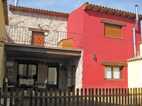 BLOGSSIPGIRL TE ANIMA A DESCUBRIR PEQUEÑOS PUEBLOS CON ENCANTO: POLEÑINO (HUESCA)