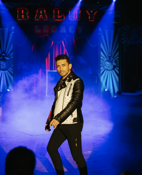 CUáNDO NO ES MAGO EN EL CIRCO RALUY LEGACY, QUIÉN ES RODRIGO TOLZEN ? CUáNDO NO ES MAGO EN EL CIRCO RALUY LEGACY, QUIÉN ES RODRIGO TOLZEN ?