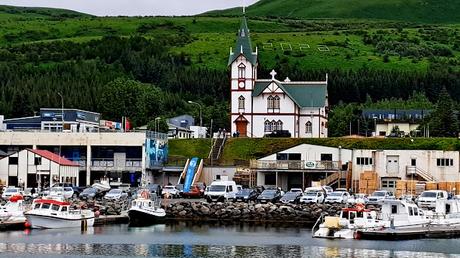 ISLANDIA : HÚSAVIK Y LAS BALLENAS JOROBADAS