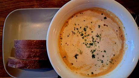 ISLANDIA : HÚSAVIK Y LAS BALLENAS JOROBADAS ISLANDIA : HÚSAVIK Y LAS BALLENAS JOROBADAS