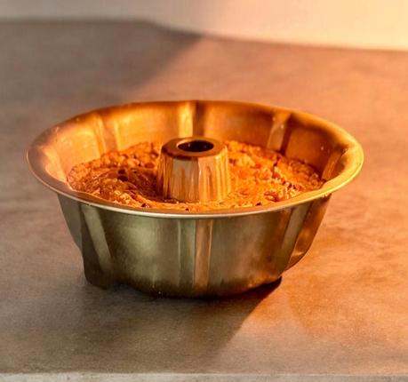 Budín de guineo, avena, nueces y chocolate