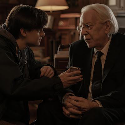 Merci, Anouk; thank you, Donald