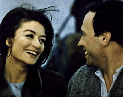 Merci, Anouk; thank you, Donald