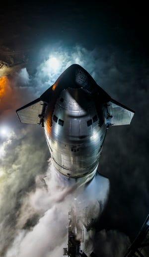 Blue Origin y ULA advierten que el lanzamiento de una nave espacial SpaceX en Florida podría ser muy disruptivo El 4 de marzo de 2024 se publicó en X (antes conocido como Twitter) una foto aérea del Starship 28 y Super Heavy completamente apilados. La publicación anunciaba que el Starship había completado con éxito un ensayo de lanzamiento.