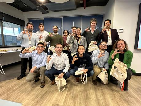 Colbún implementa plan piloto con IA de Microsoft para optimizar gestión de tiempo de trabajadores Copilot foto 2