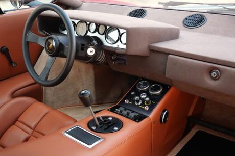 Lamborghini Countach LP400 Periscopio de 1977 que perteneció a Rod Stewart sale a la venta por bring a trailer Lamborghini Countach LP400 Periscopio de 1977 que perteneció a Rod Stewart sale a la venta por bring a trailer