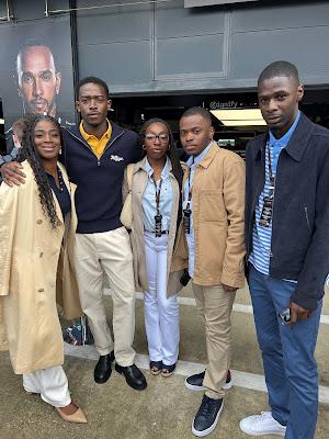 Tommy hilfiger,F1,Formula 1,Damson Idris,Brad Pitt,backstage,Gran Premio de Gran Bretaña,British GP,Silverstone,APX GP,Hollywood Star,