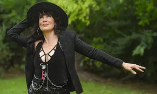 Spinetta esquina Tango (historia de una obra maravillosa) Spinetta esquina Tango (historia de una obra maravillosa)