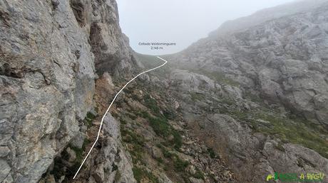 Saliendo al Collado Valdominguero en Jidiellu