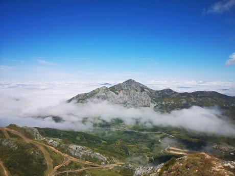 Pico Toneo y Sierra de Sentiles desde San Isidro