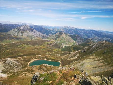 Pico Toneo y Sierra de Sentiles desde San Isidro