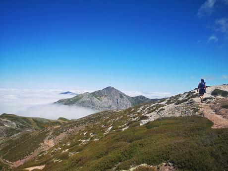 Pico Toneo y Sierra de Sentiles desde San Isidro