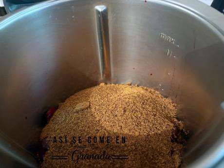 Tarta de cerezas y globos