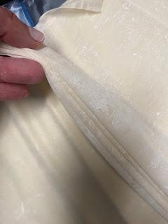 TARTA MASA FILO MAS PERA Y BRIE