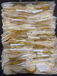 TARTA MASA FILO MAS PERA Y BRIE