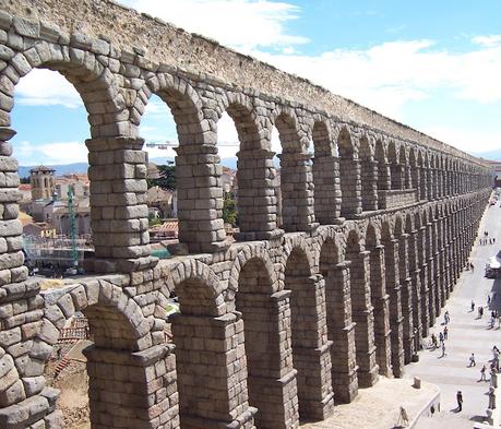 Aquae ductus, acueductos y agua pública en la antigua Roma (I)