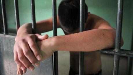 Niños a la escuela y no a la cárcel