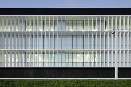 Faes Farma, Vizcaya / Estudio IDOM Faes Farma, Vizcaya / Estudio IDOM