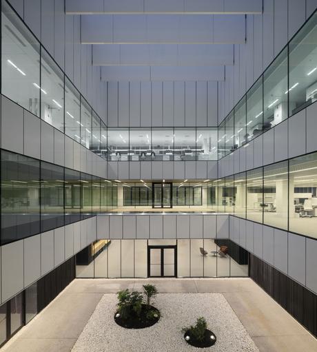 Faes Farma, Vizcaya / Estudio IDOM Faes Farma, Vizcaya / Estudio IDOM