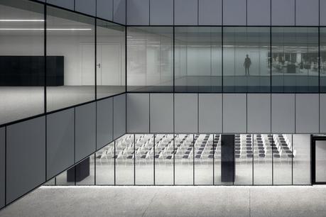 Faes Farma, Vizcaya / Estudio IDOM Faes Farma, Vizcaya / Estudio IDOM