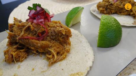 Tacos de pollo en Tres por Cuatro Madrid