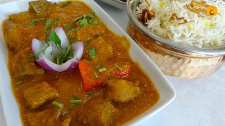 Bollywood rezala en Shampan Indian Madrid