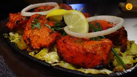 Chicken tikki en Doli Madrid