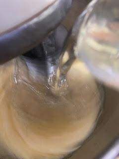 BIZCOCHO SUAVE CON REJILLA DE QUESO